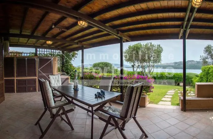 7a - Porto Mannu Villino Sul Mare Prima Fila Villa